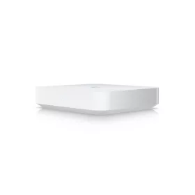   UBiQUiTi Vezetékes Router Gateway  4x2,5Gbit (LAN) + 1x2,5Gbit (WAN), IPS/IDS védelem, OpenVPN, Asztali - UXG-MAX