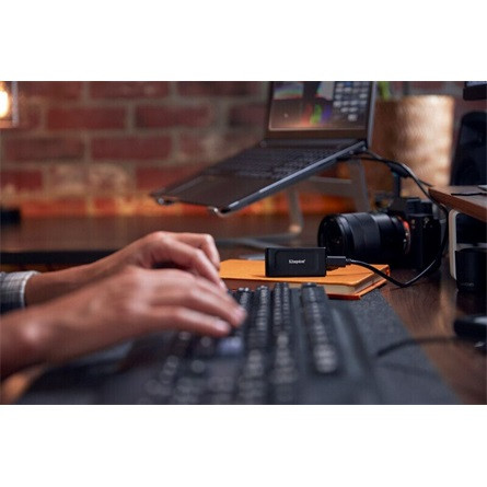 Kingston XS1000 1TB USB-C 3.2 Gen2 külső SSD fekete